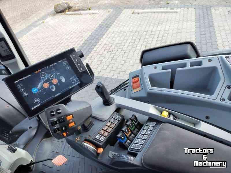 Schlepper / Traktor Valtra T174 Direct