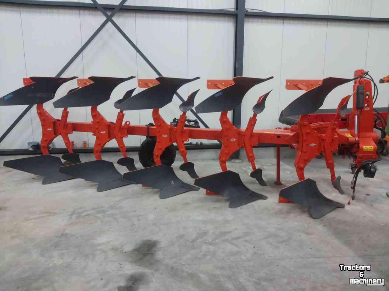 Pflüge Kuhn Vari-Master 153
