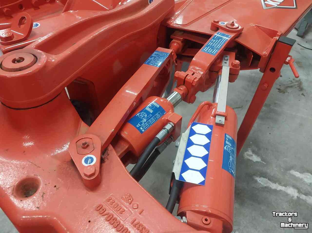 Pflüge Kuhn Vari-Master 153