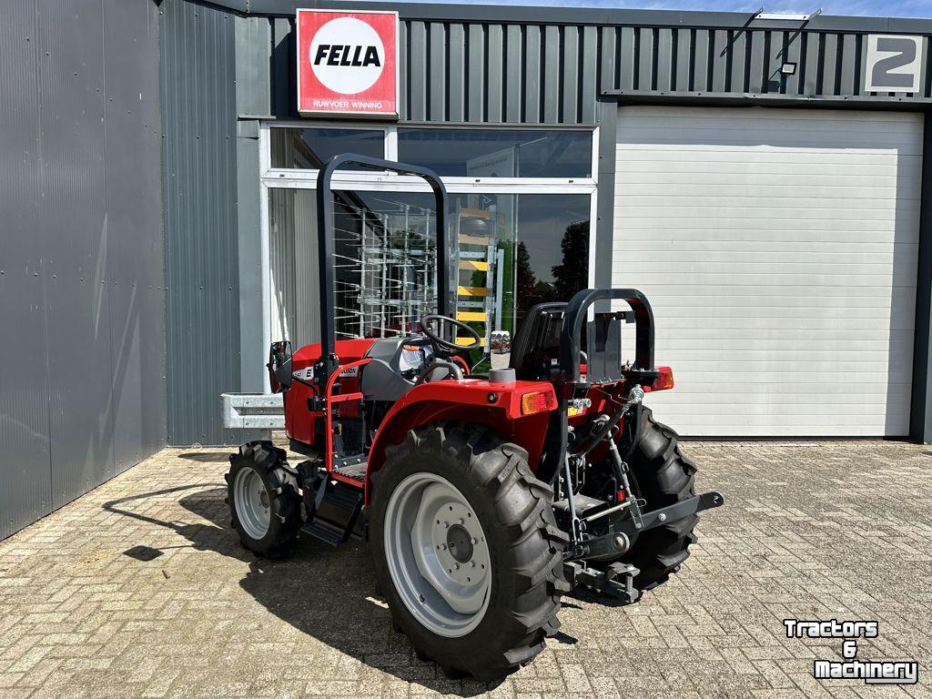 Schlepper / Traktor Massey Ferguson 1740 E