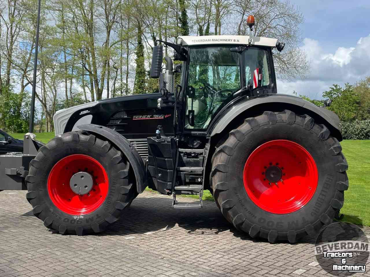 Schlepper / Traktoren Fendt 939 Vario