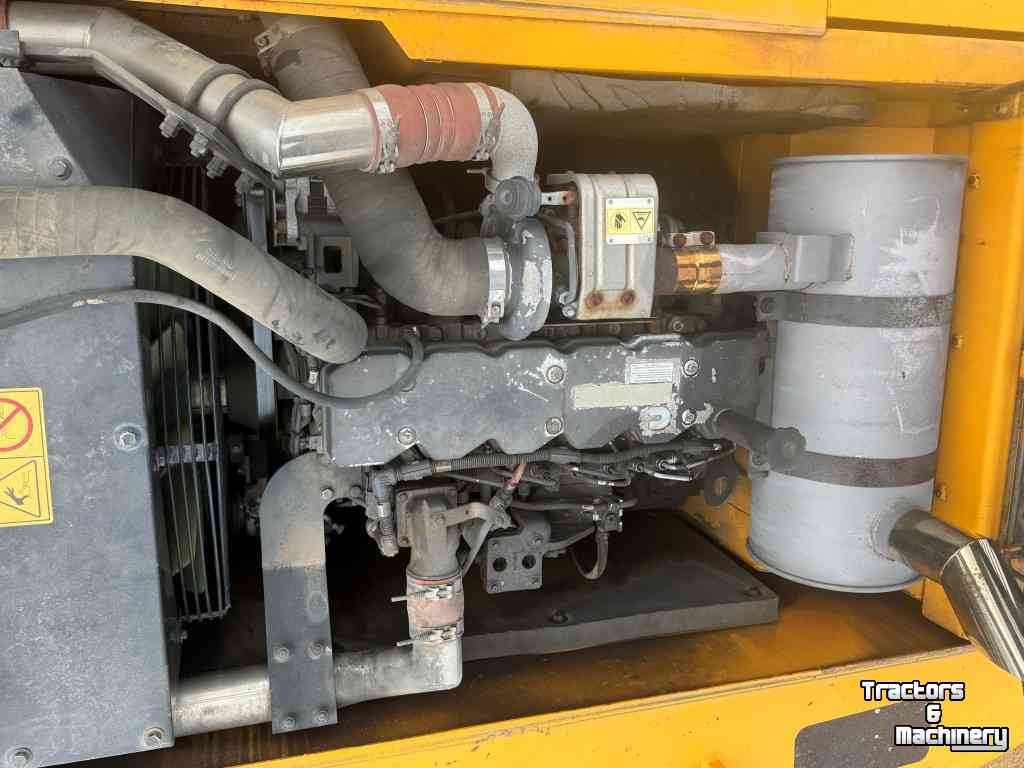 Raupenbagger Hyundai 250-7A