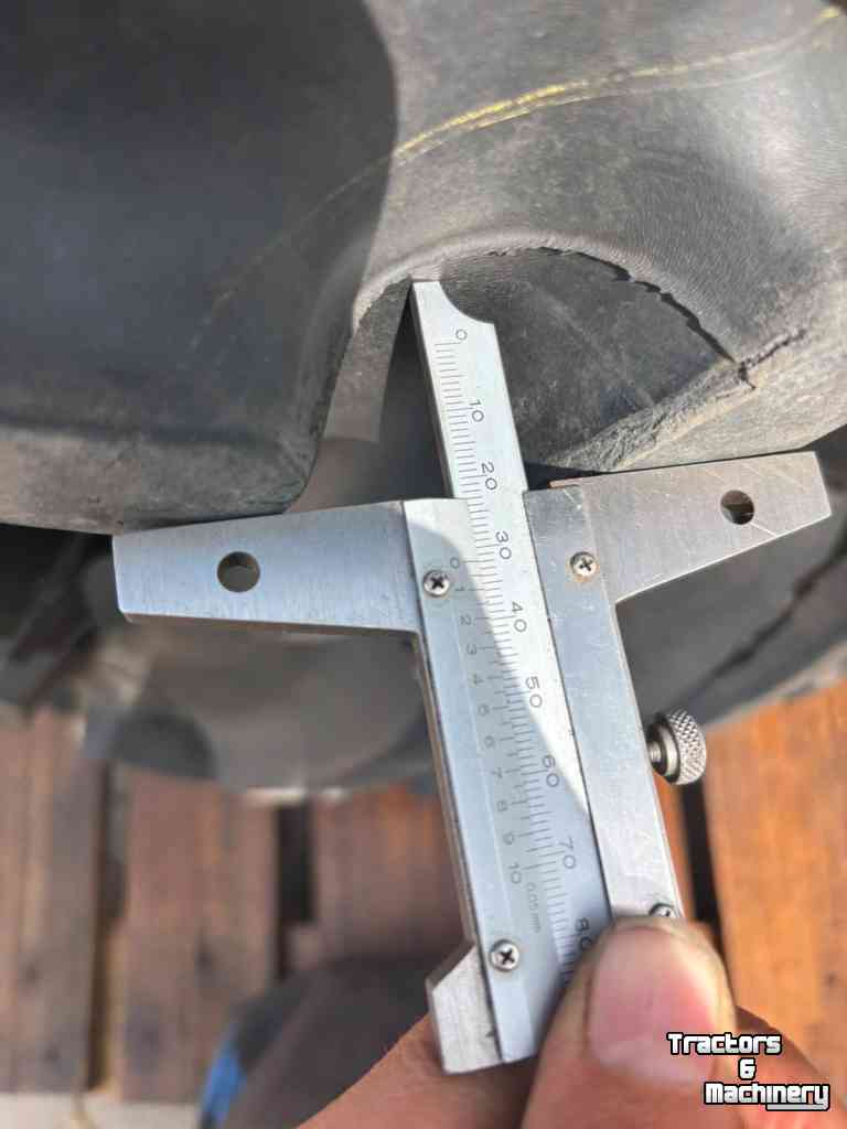 Räder, Reifen, Felgen & Distanzringe Mitas 320-70-20