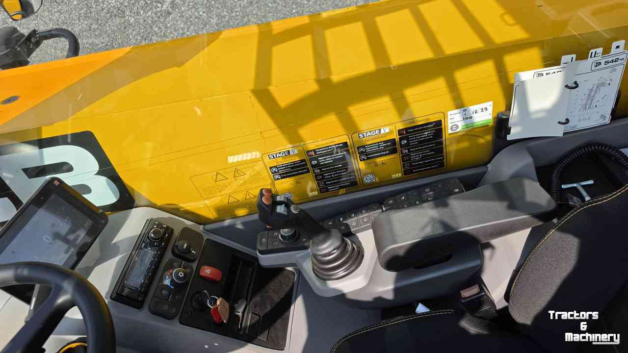 Teleskoplader JCB Agri Extra 542.70