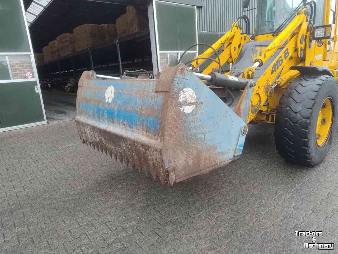 Selbstladender Futterverteilgeräte AP Kuilhapper Volvo 180 cm