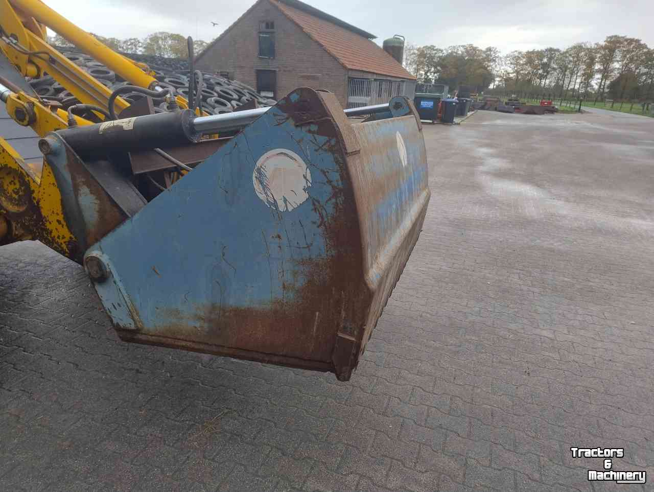 Selbstladender Futterverteilgeräte AP Kuilhapper Volvo 180 cm