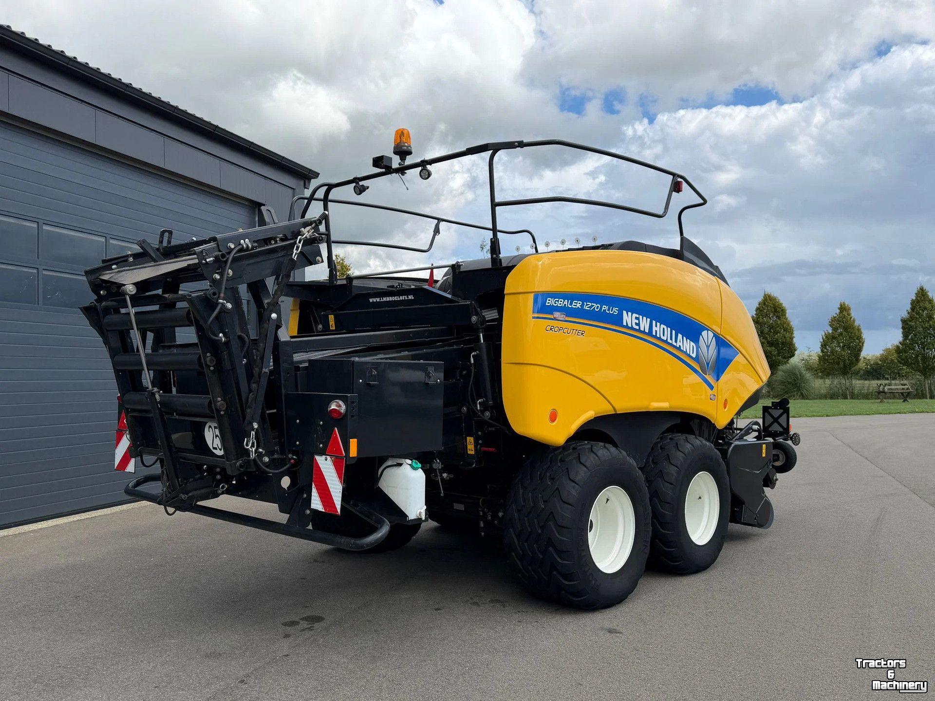 Pressen New Holland BIGBALER 1270 PLUS BigBaler 1270 Plus CropCutter Vierkante balenpers