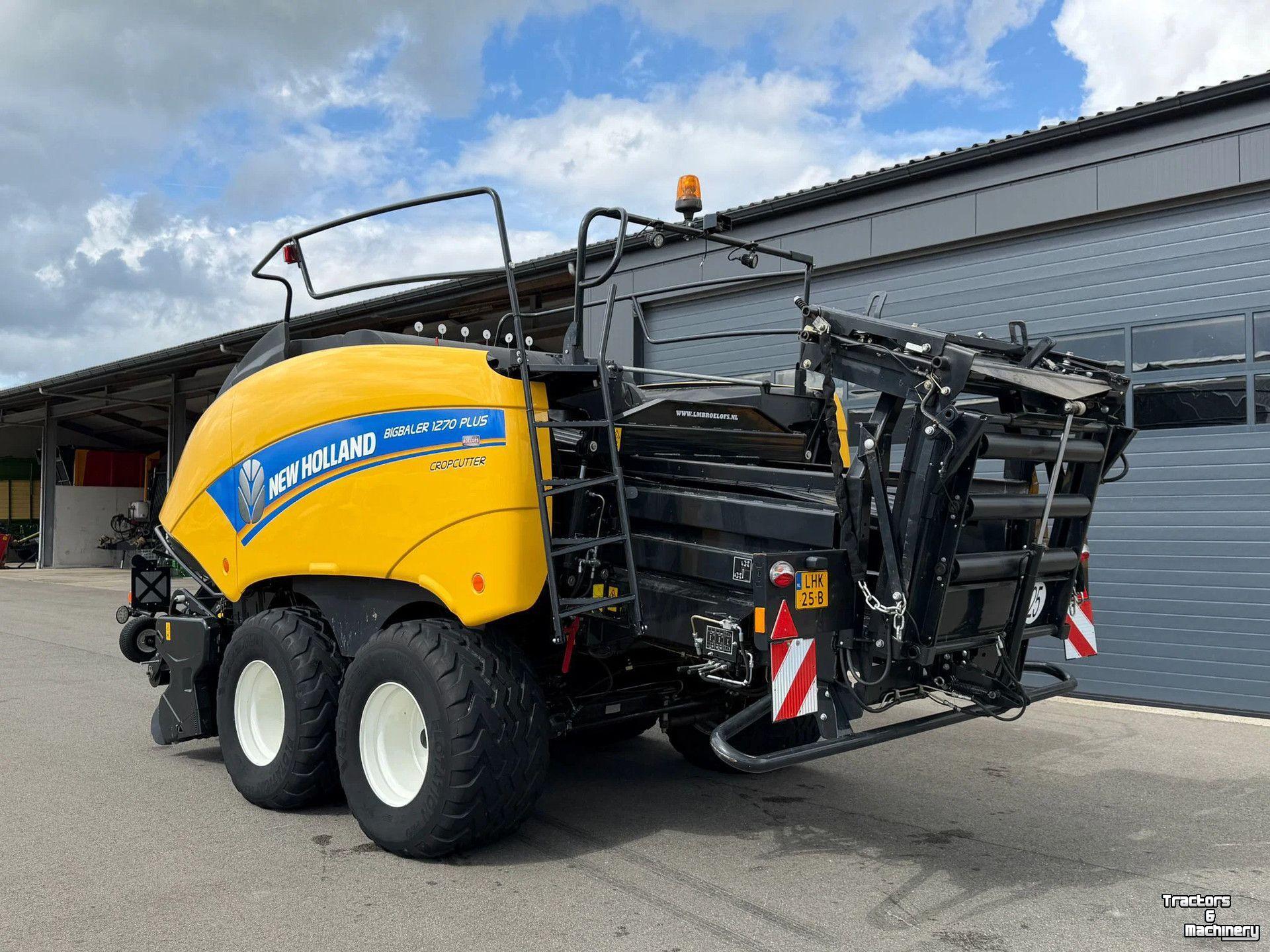 Pressen New Holland BIGBALER 1270 PLUS BigBaler 1270 Plus CropCutter Vierkante balenpers