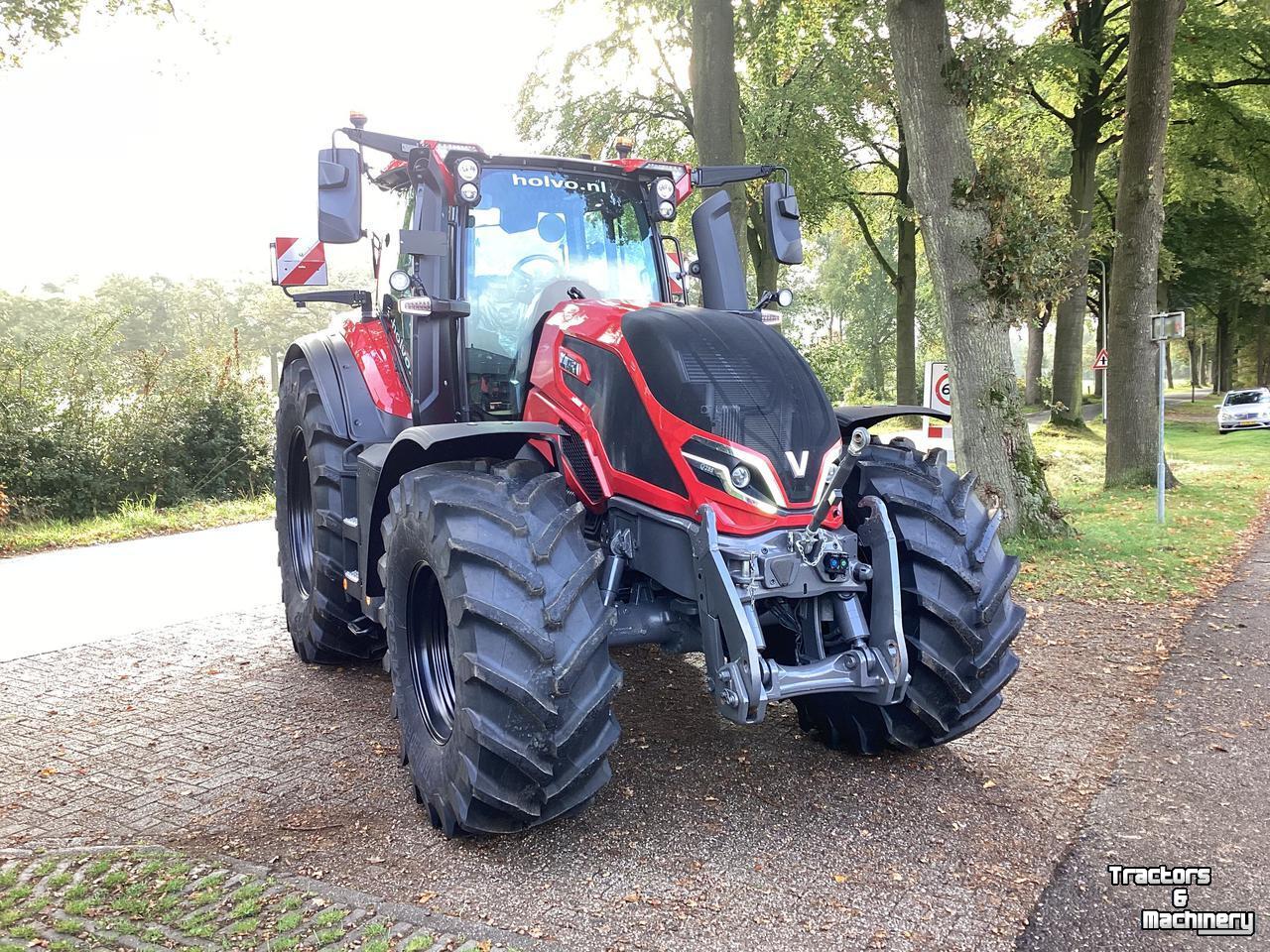 Schlepper / Traktor Valtra Q285
