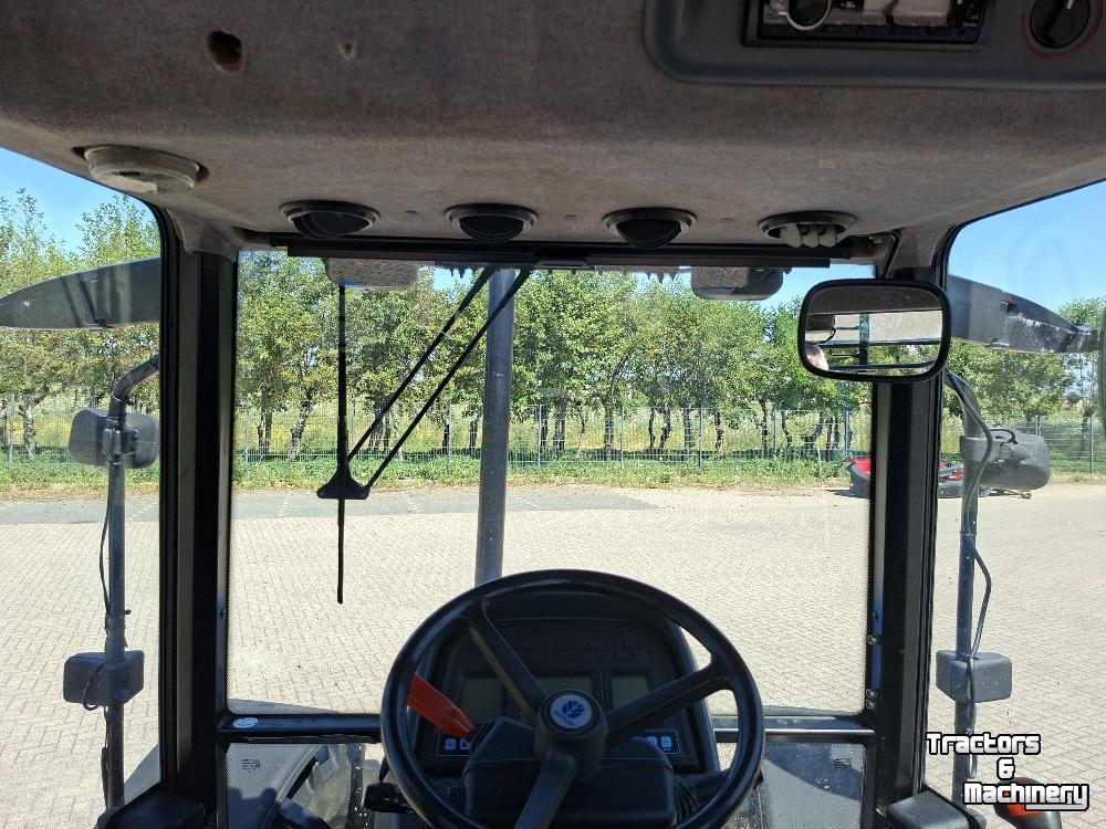 Schlepper / Traktor New Holland TS90