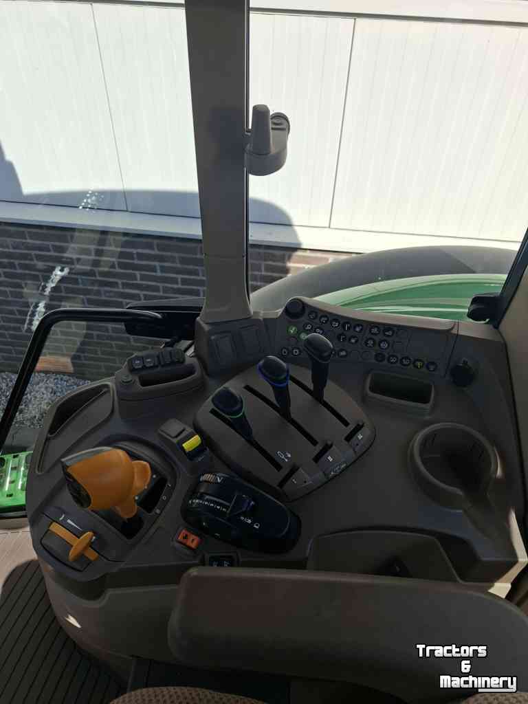 Schlepper / Traktor John Deere 6140 M
