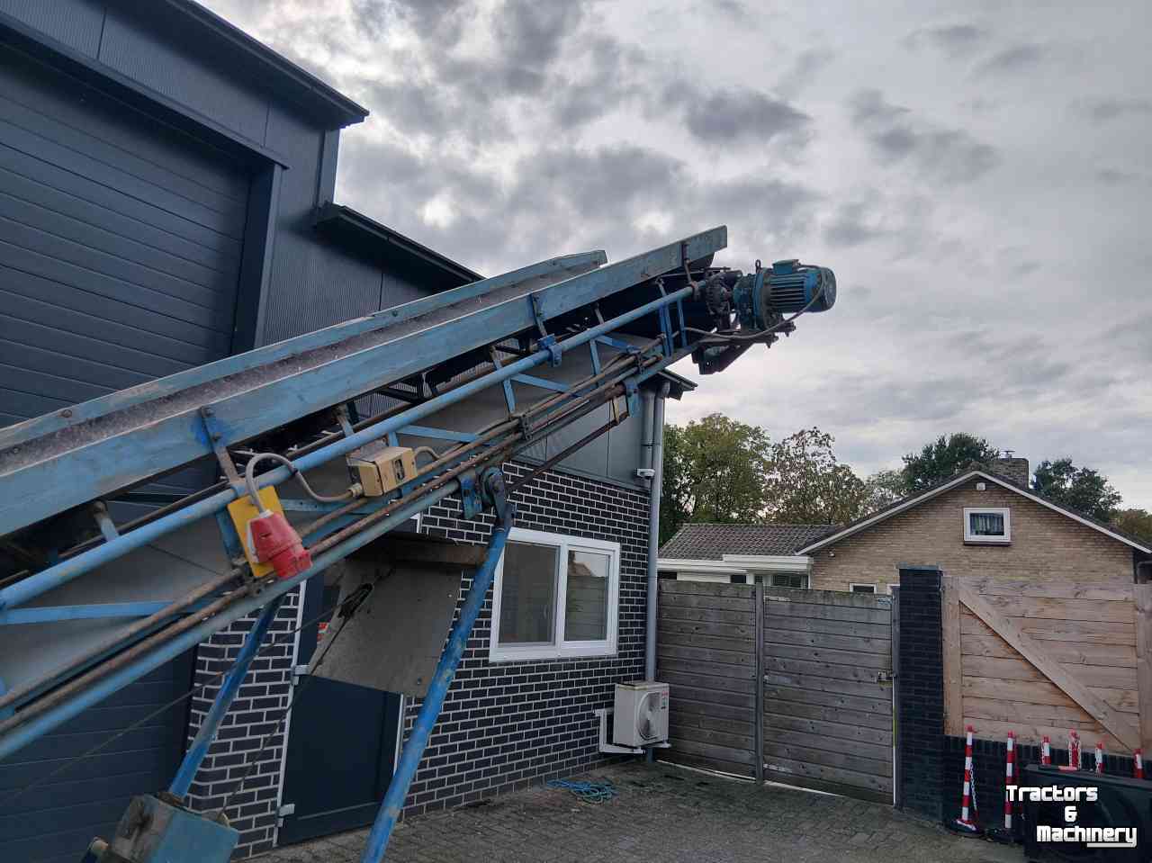 Förderband  Apollo Transportband 6 meter lang Hydr. en Elek.