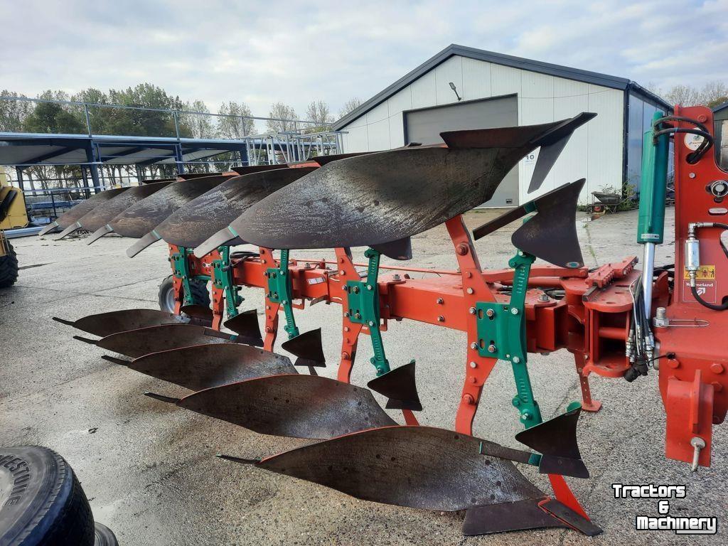 Pflüge Kverneland LB100-300
