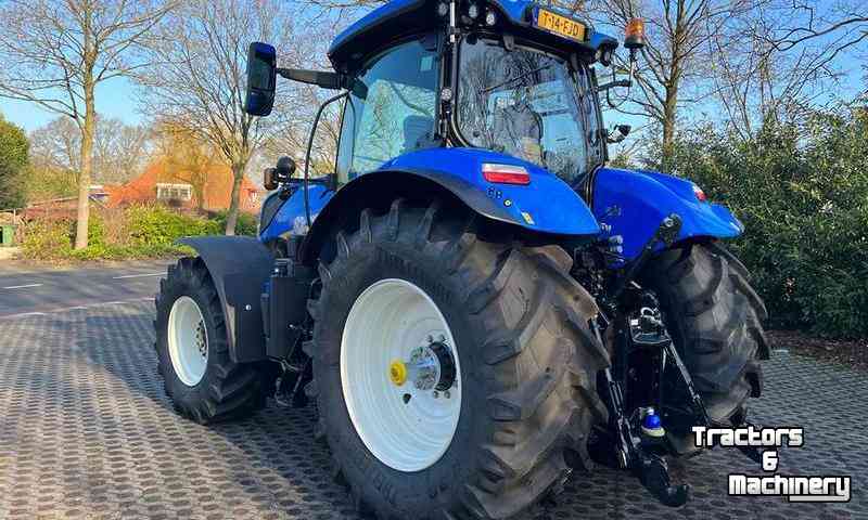 Schlepper / Traktoren New Holland T7.270