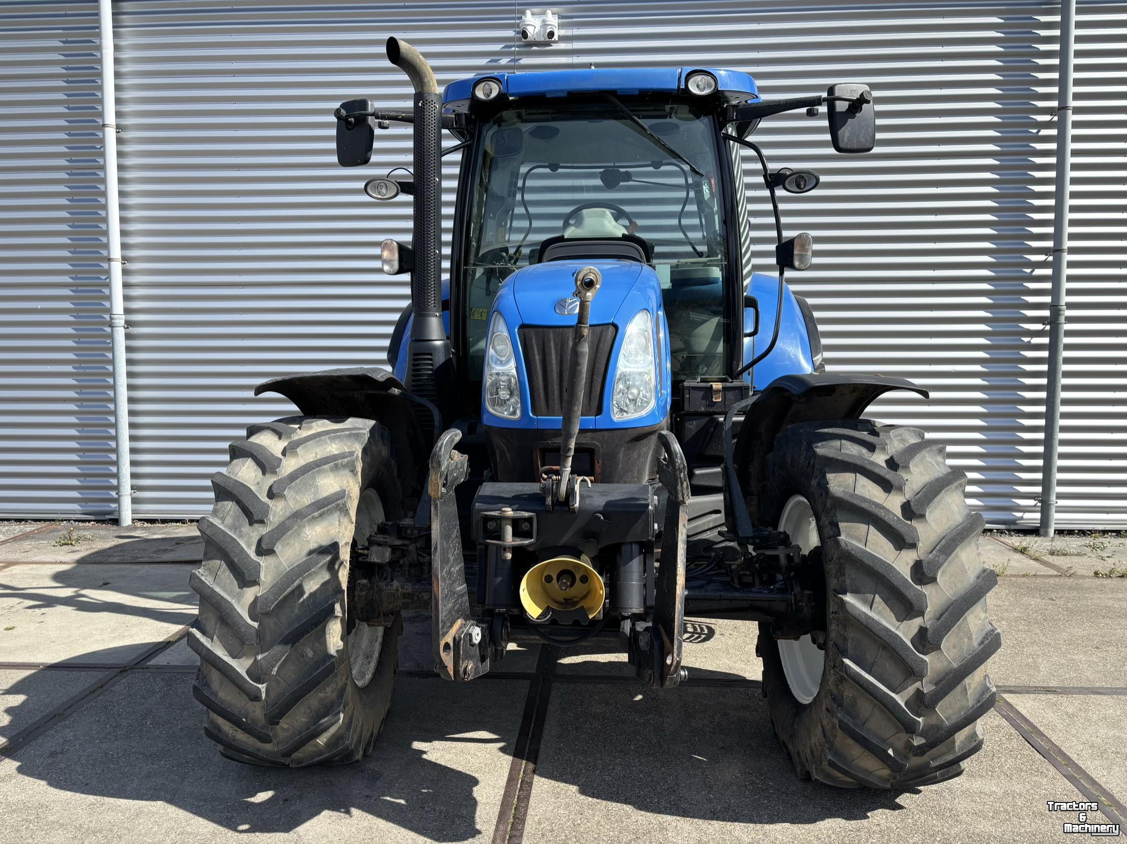 Schlepper / Traktor New Holland T6.150EC