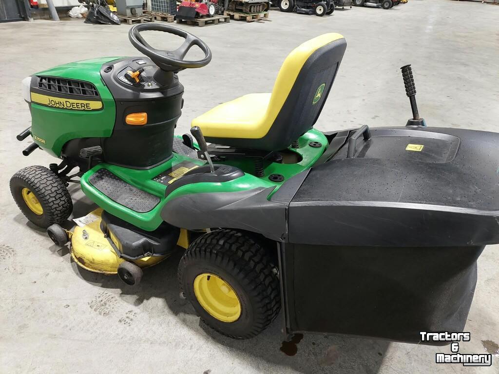 Aufsitzrasenmäher John Deere X 155R