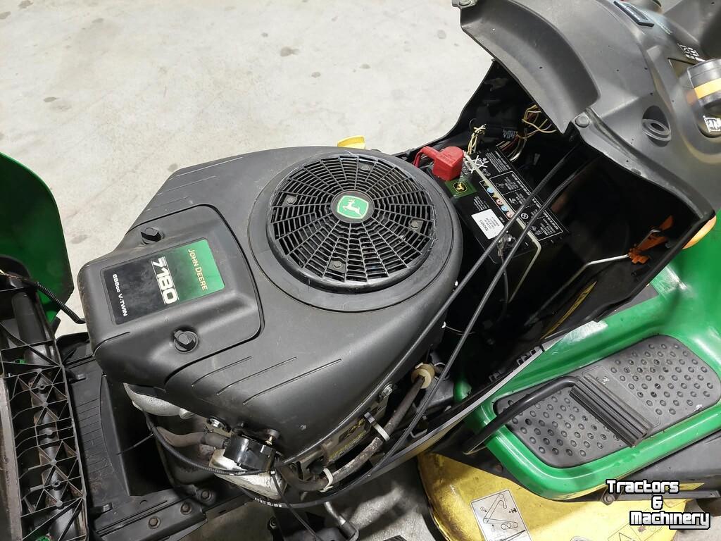Aufsitzrasenmäher John Deere X 155R