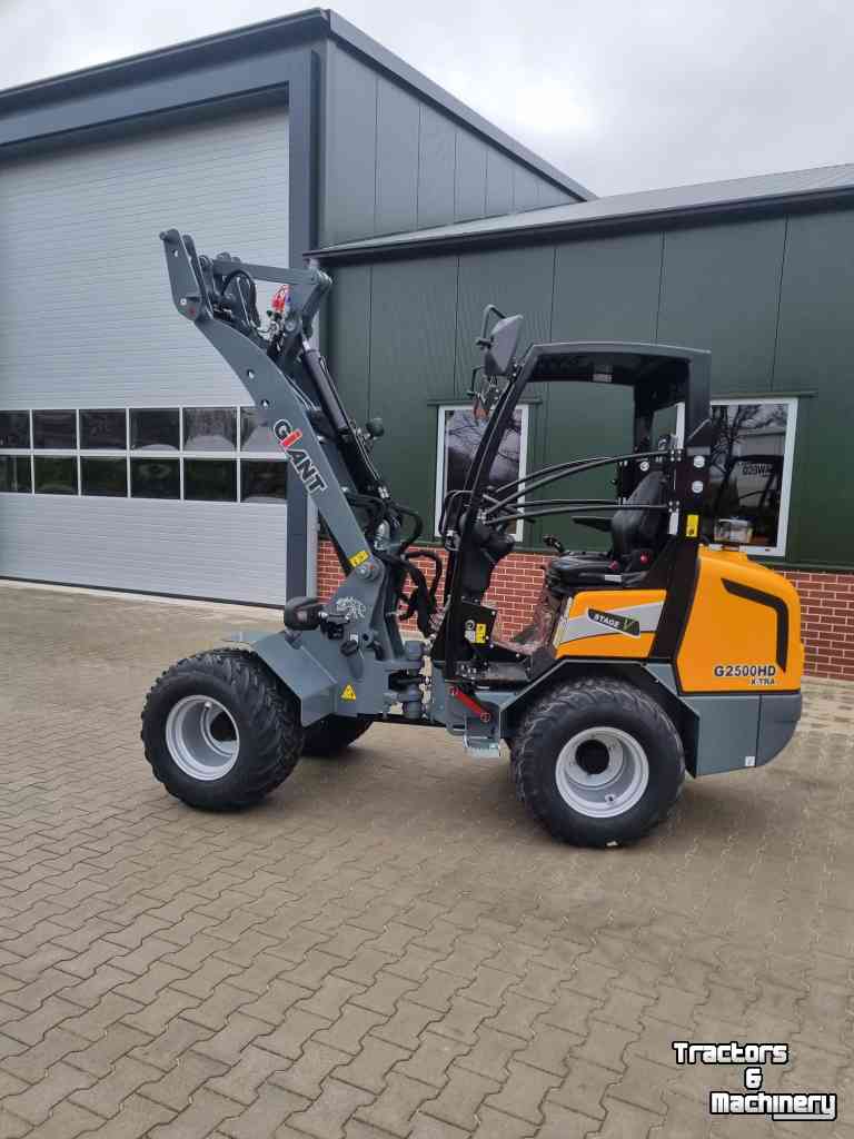 Radlader Giant GiANT G 2500 X-Tra HD