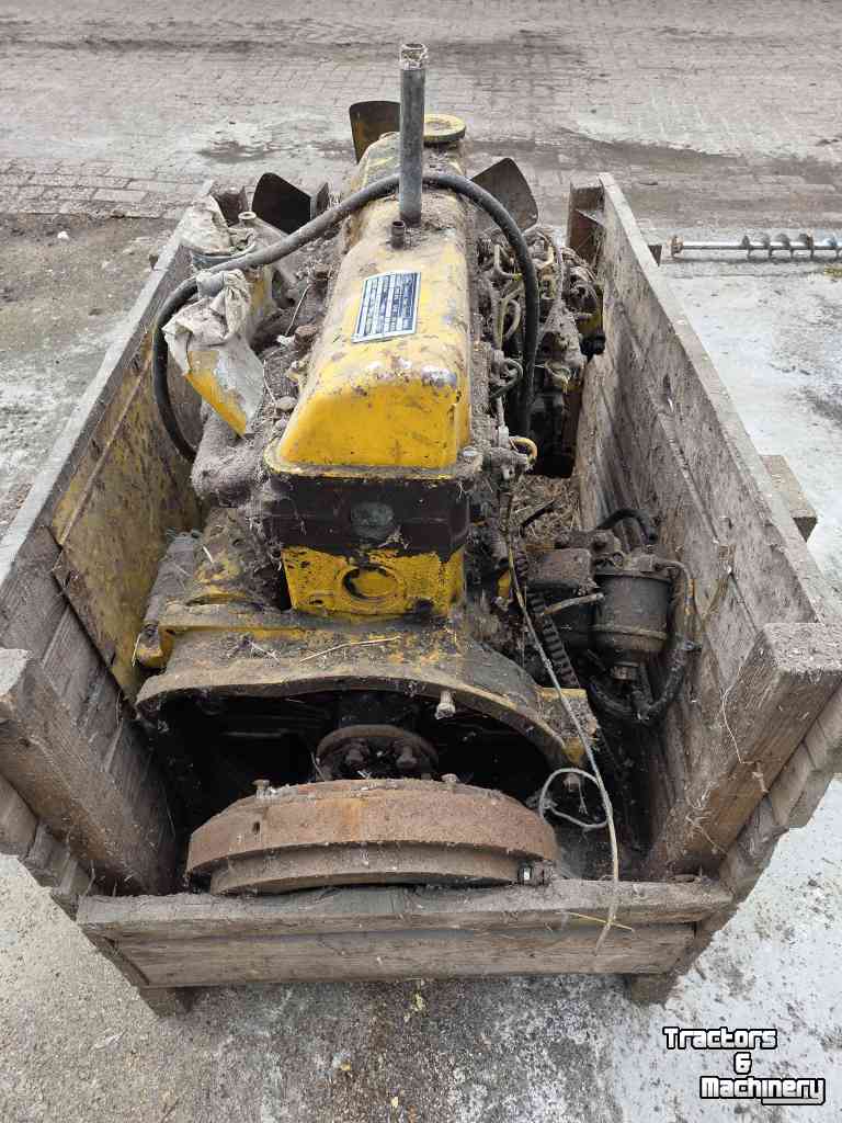 Motor Ford 2711E