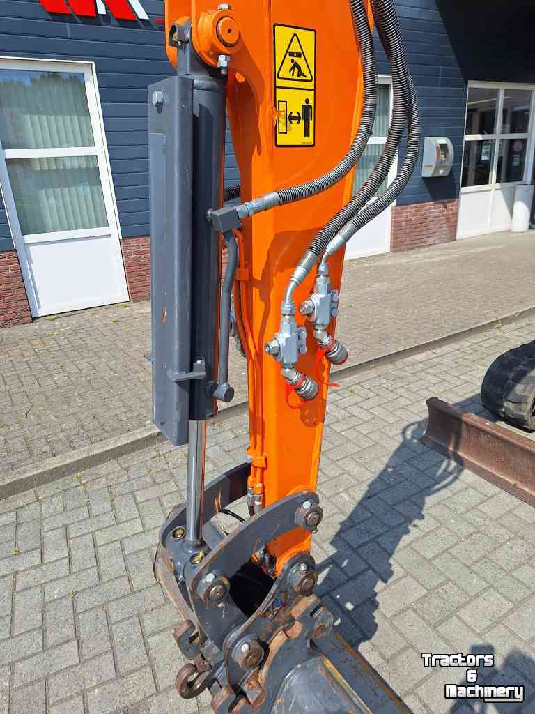 Minibagger Doosan DX27Z-7