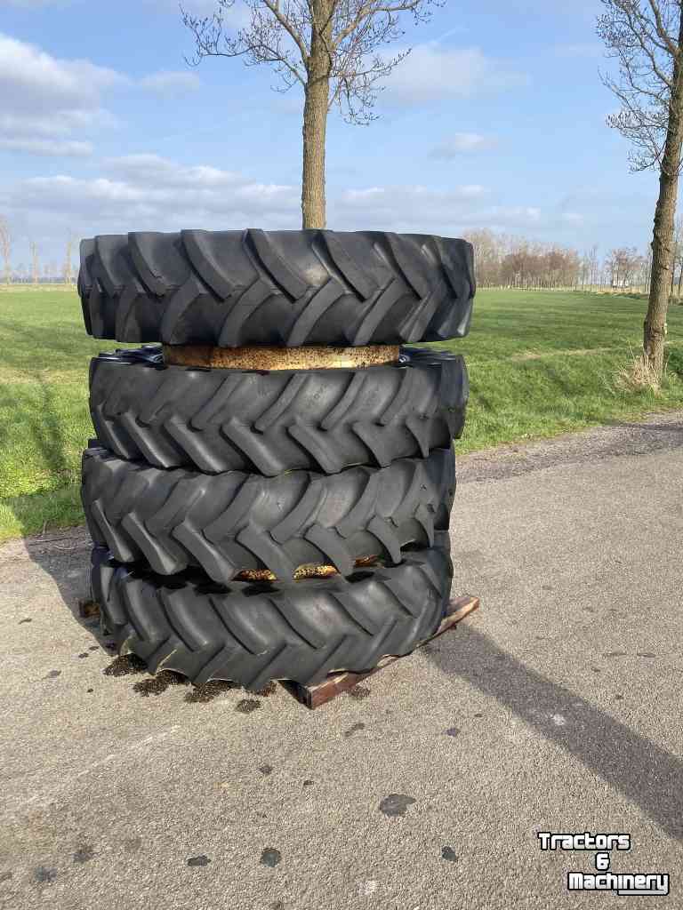 Räder, Reifen, Felgen & Distanzringe Good Year 13.6R38 Vredestein Michelin