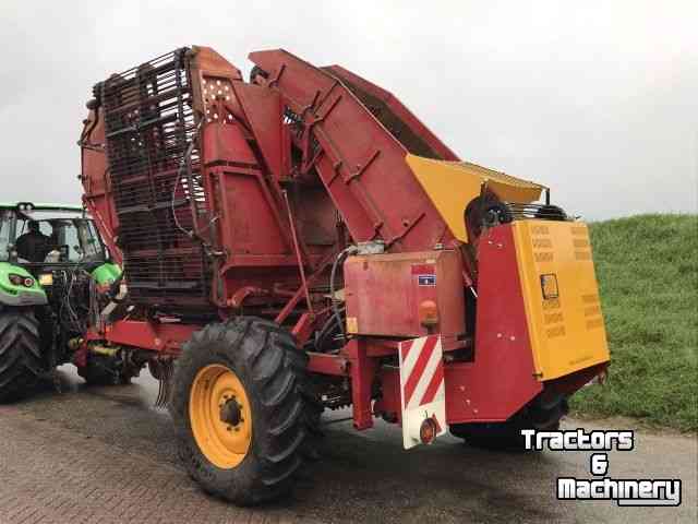 Rübenroder Tim MIIIS-TEA 3 rijige Bietenrooier / Sugar Beet Harvester / Rübenroder