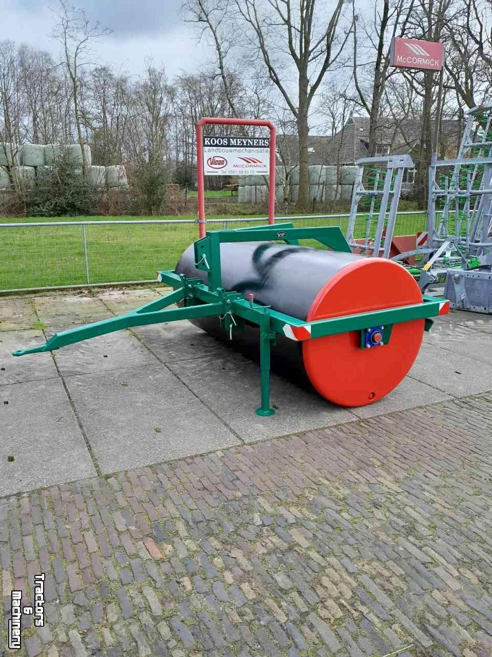 Weidewalze  landrol 2800 weiderol