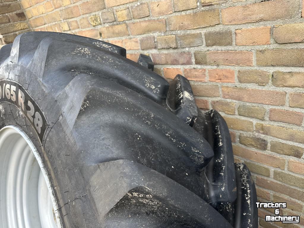 Räder, Reifen, Felgen & Distanzringe Michelin 540/65R28 <> 650/65R38