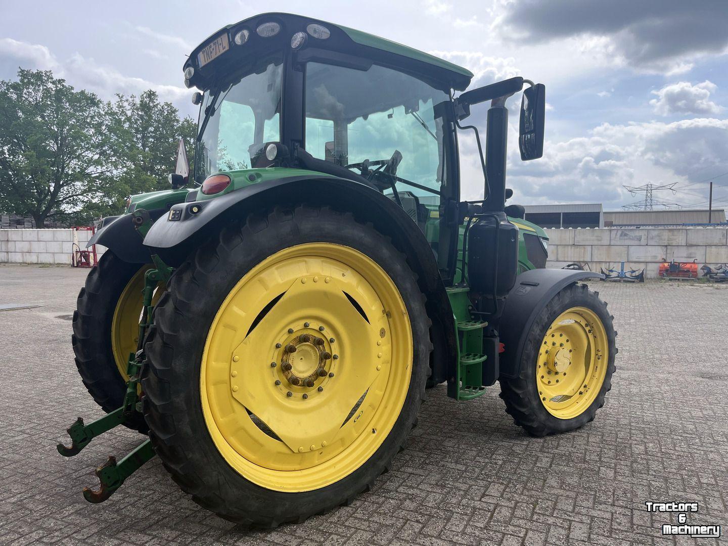 Schlepper / Traktor John Deere 6130R