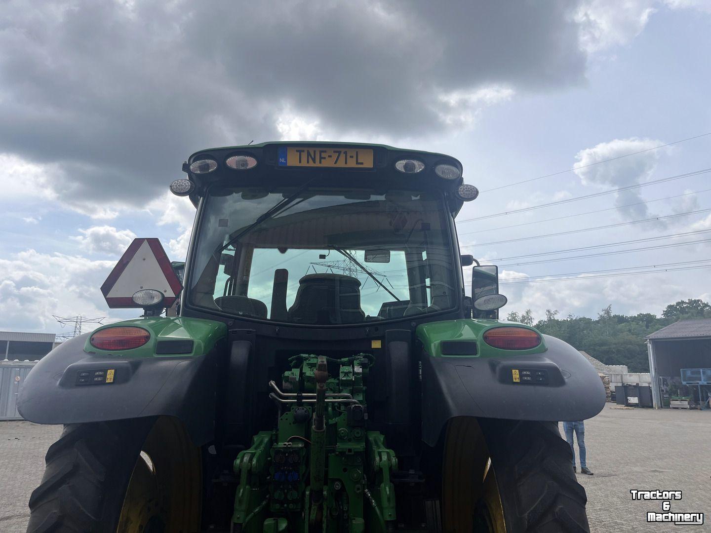 Schlepper / Traktor John Deere 6130R
