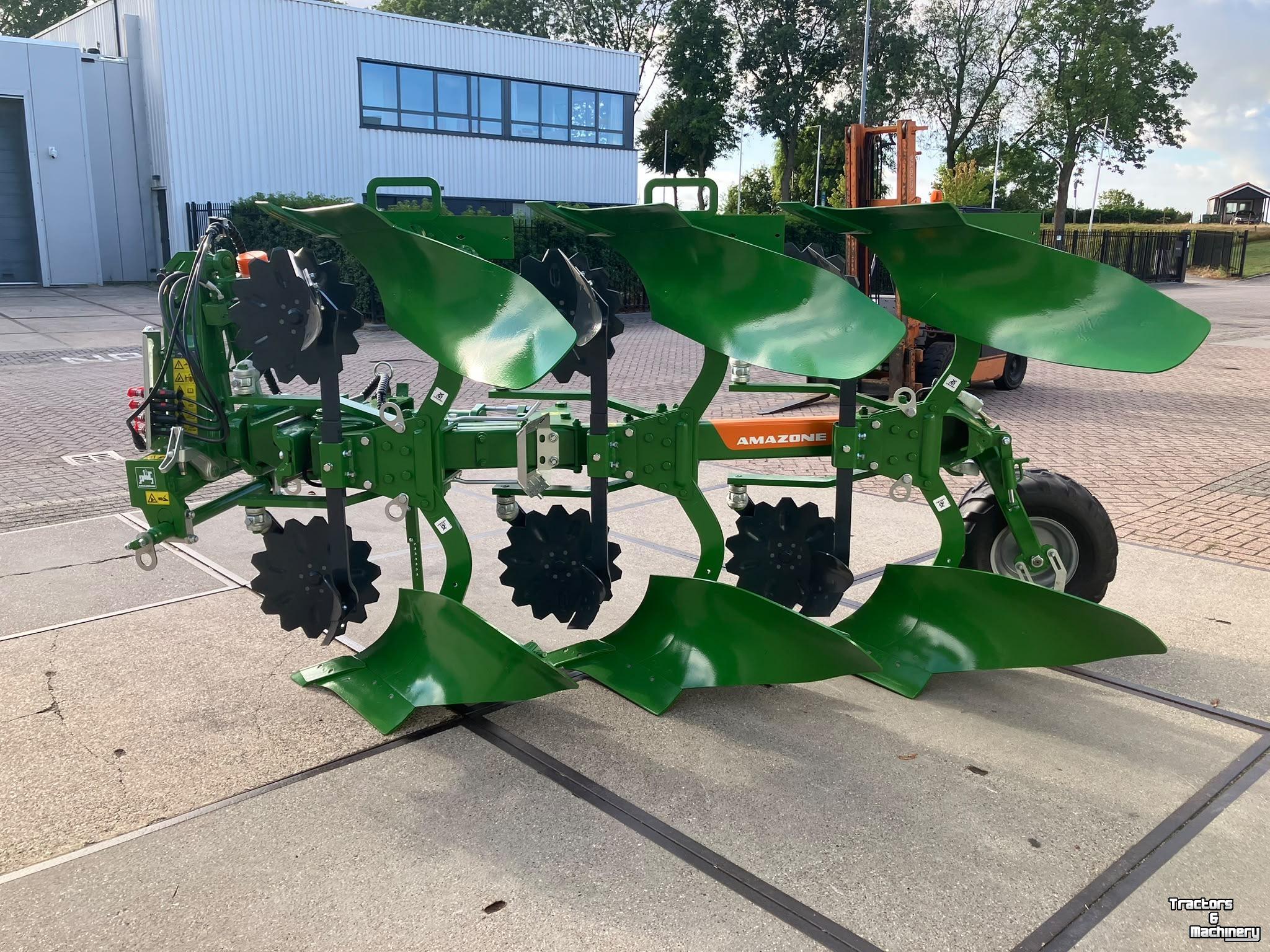 Pflüge Amazone Cayros XMS 3-950 V