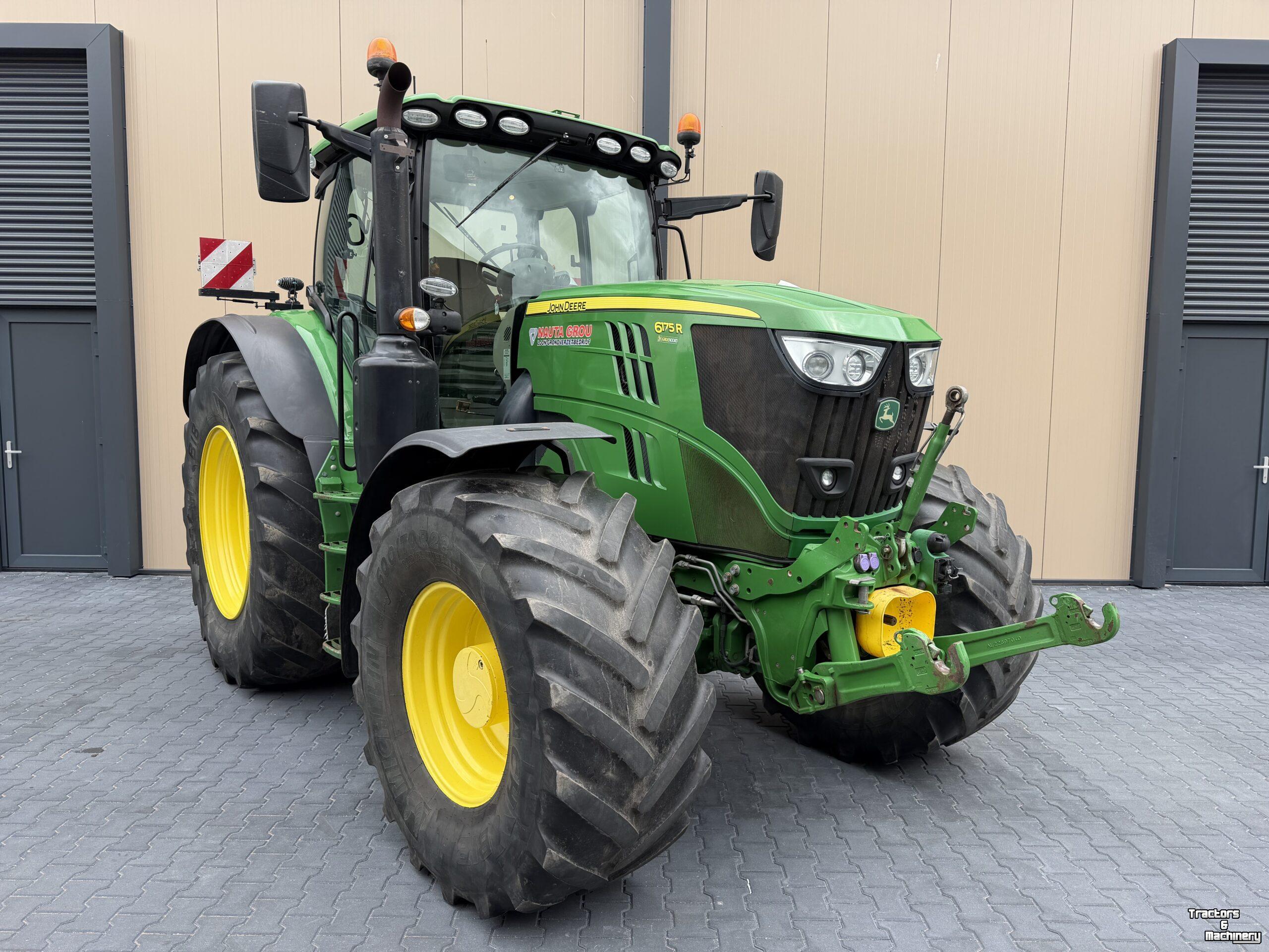 Schlepper / Traktor John Deere 6175R