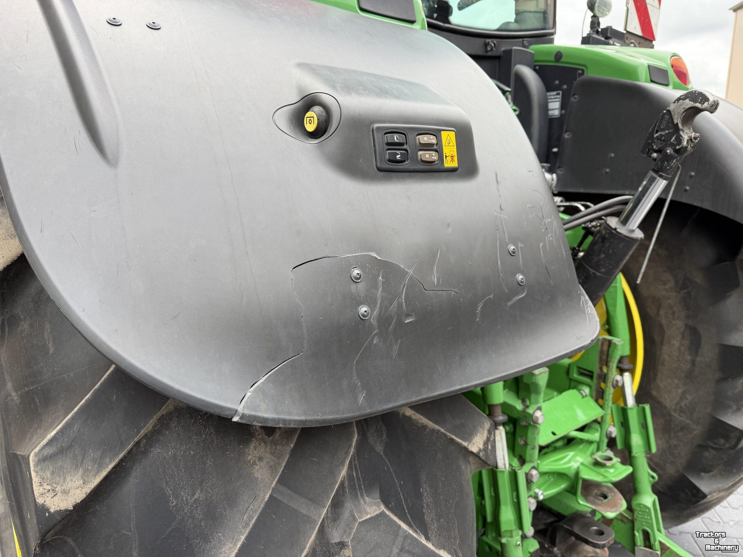 Schlepper / Traktor John Deere 6175R
