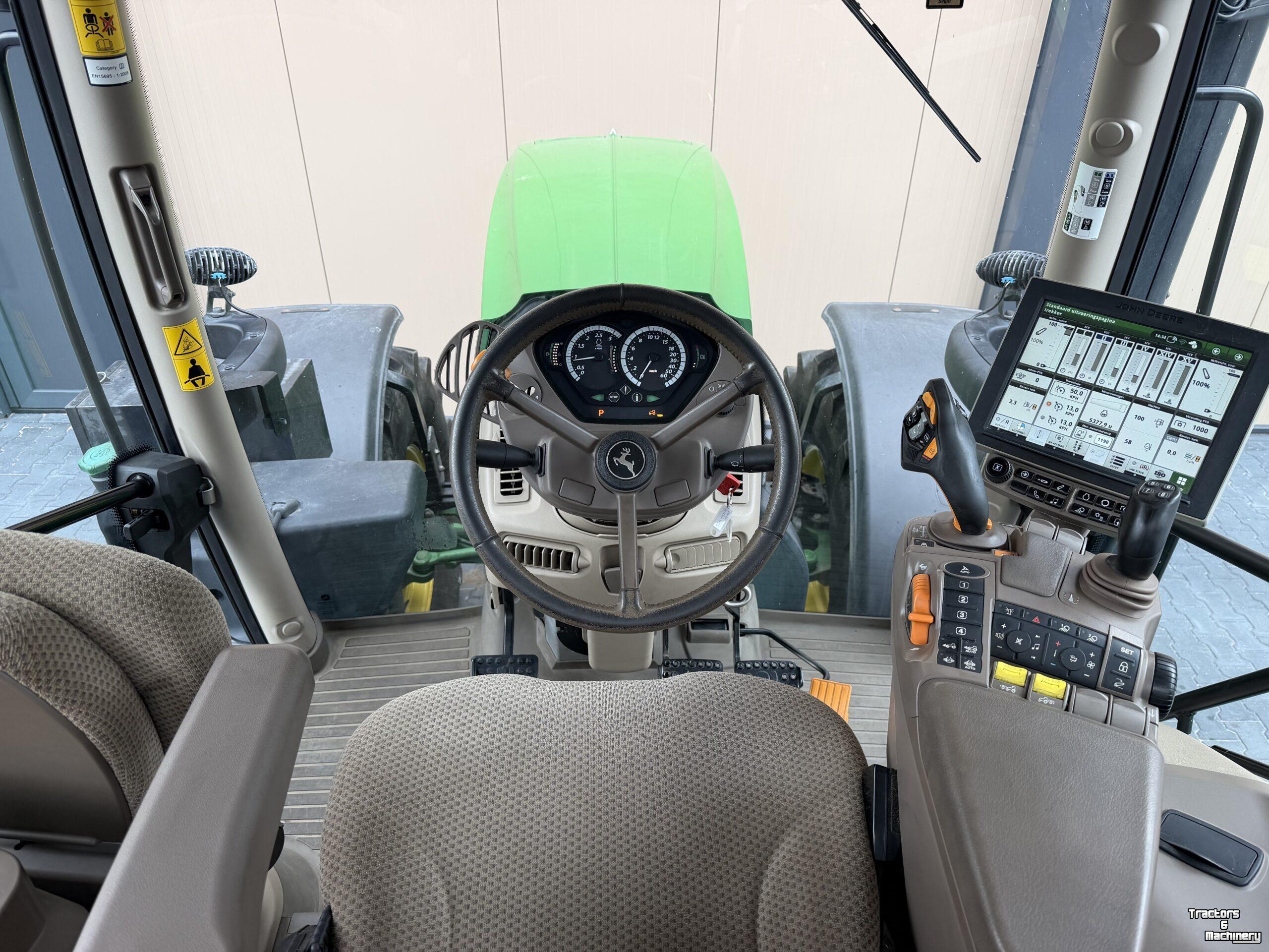 Schlepper / Traktor John Deere 6175R