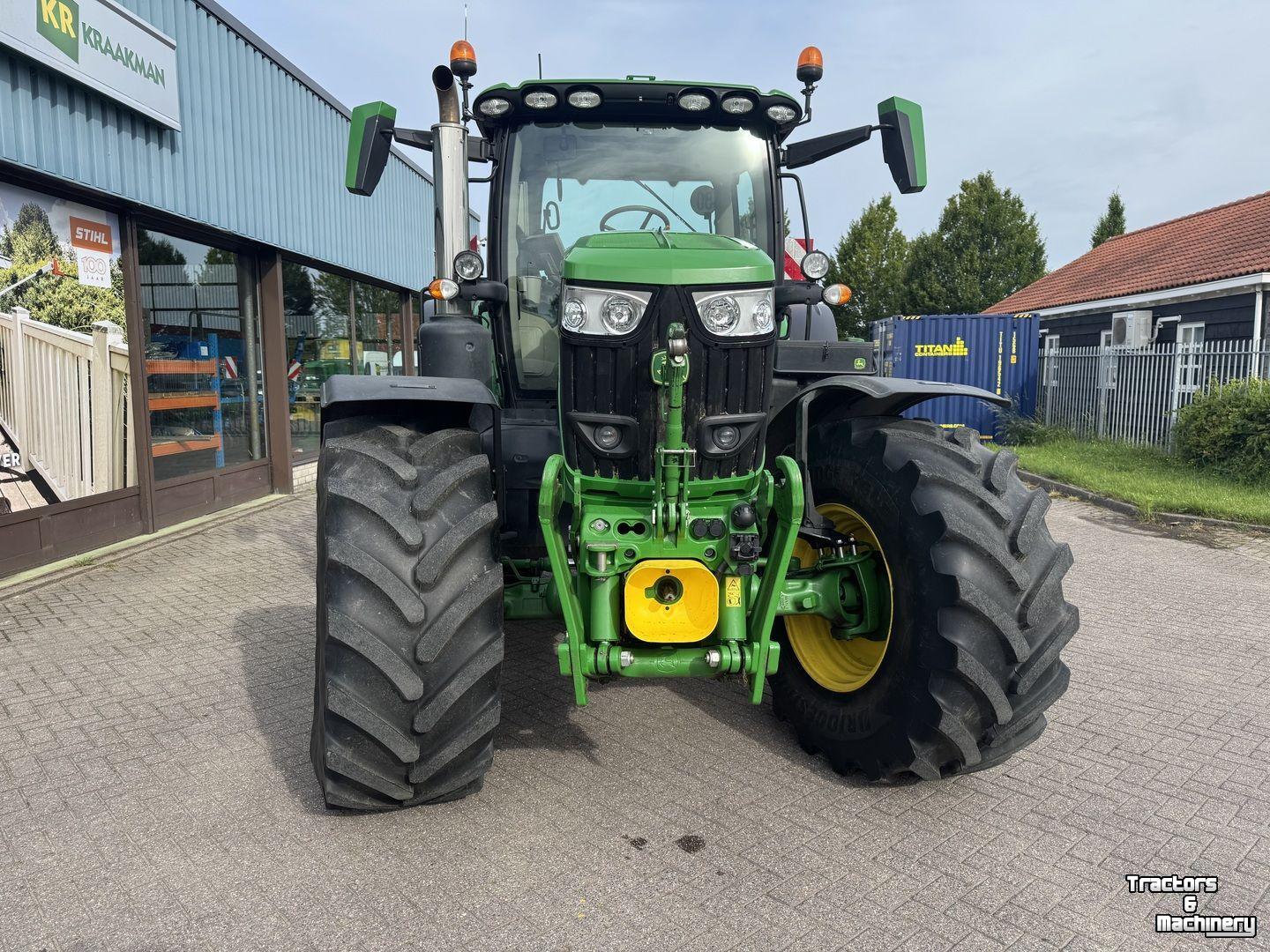 Schlepper / Traktor John Deere 6R 195