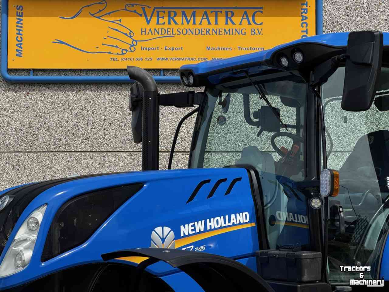 Schlepper / Traktor New Holland T7.245PC Stage V Fronthef Lucht Hydr rem  GPS 50km