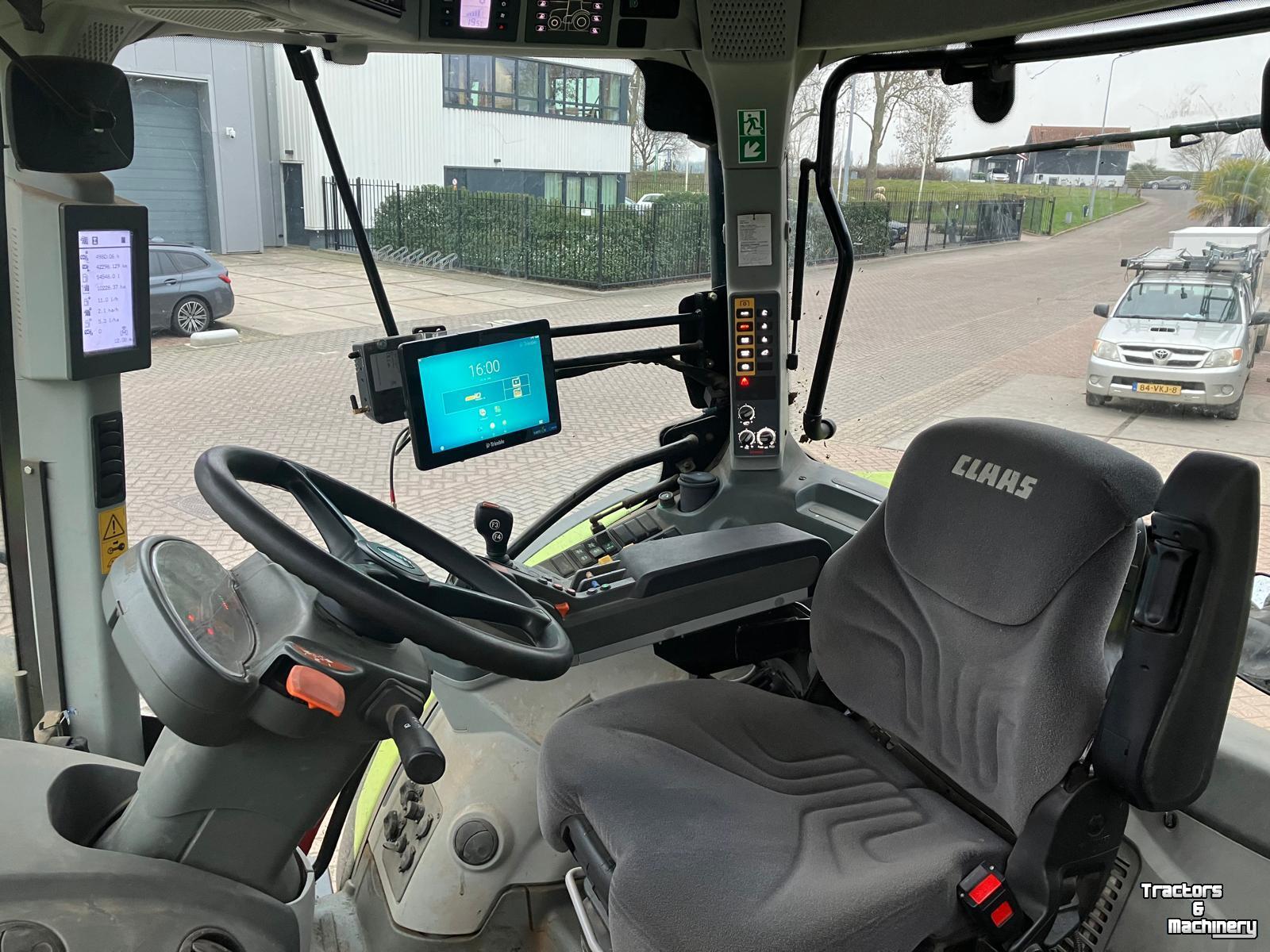 Schlepper / Traktor Claas ARION 660 St4 CMATIC