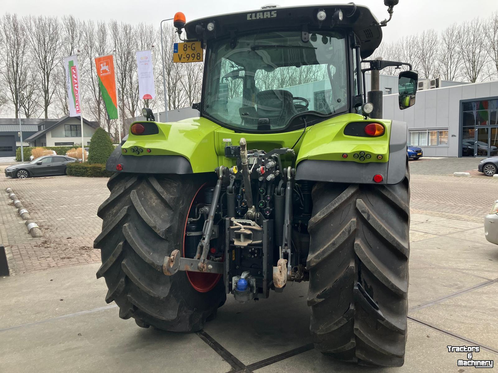 Schlepper / Traktor Claas ARION 660 St4 CMATIC