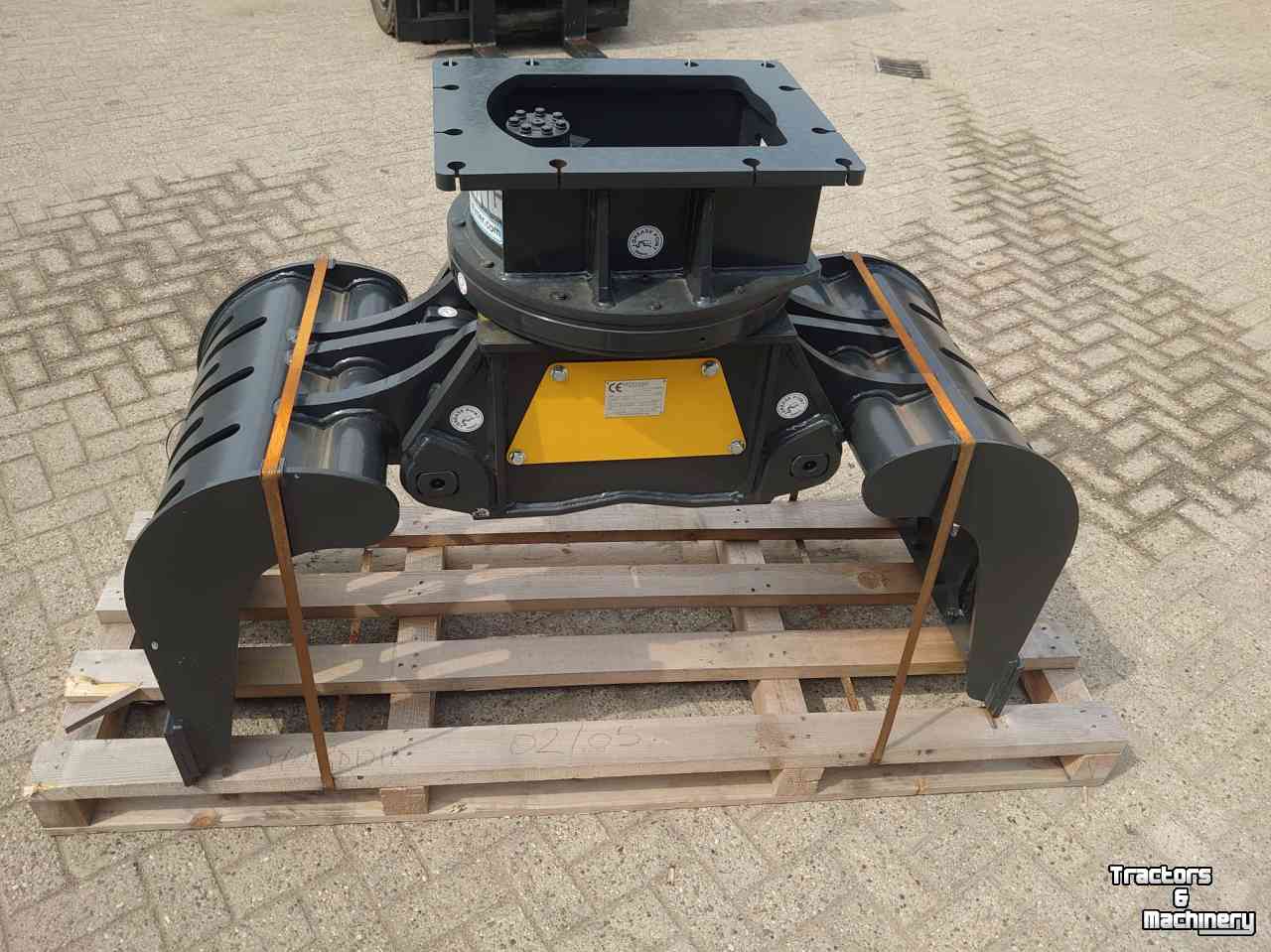 Abbruch- und Sortiergreifers Mustang GRP250CH