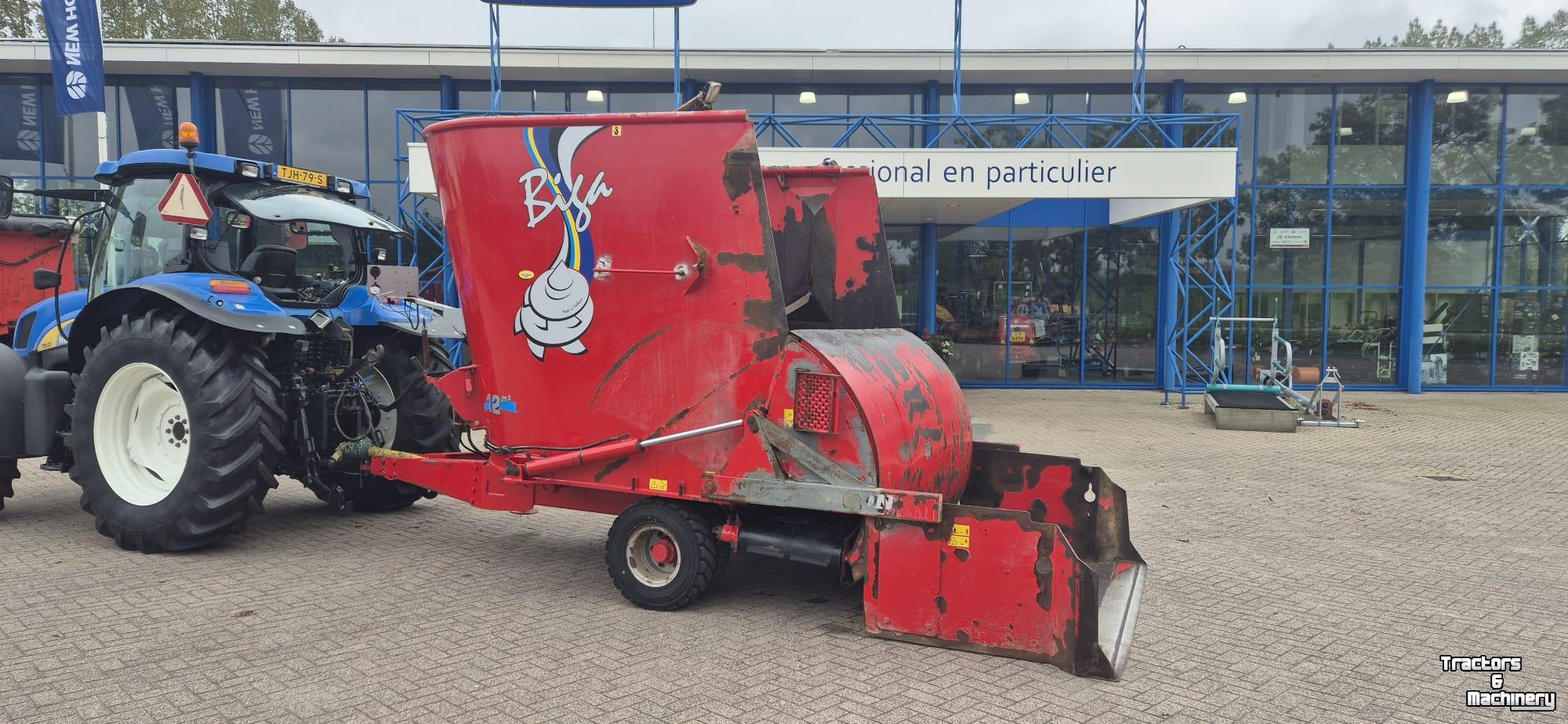 Futtermischwagen Vertikal Peecon BIGA 12M3