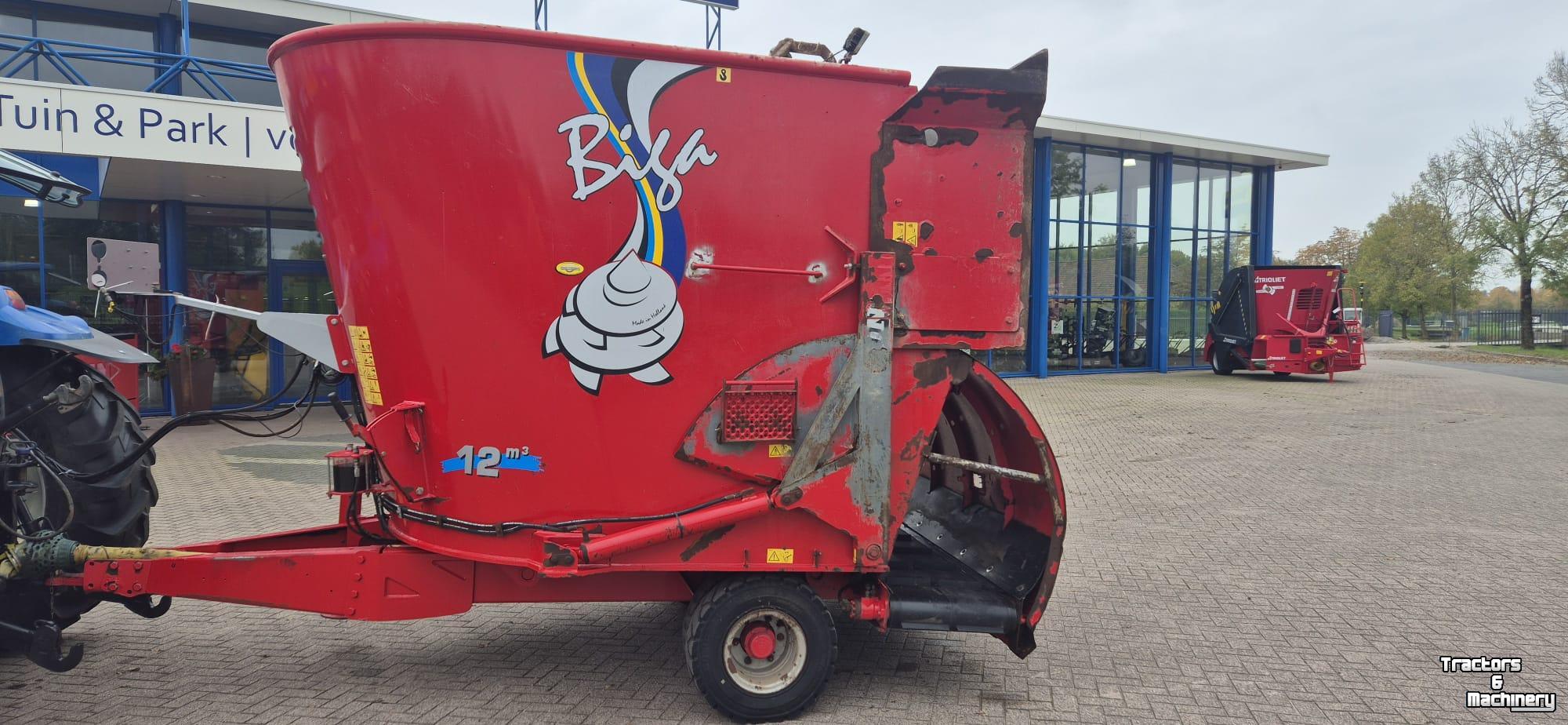 Futtermischwagen Vertikal Peecon BIGA 12M3