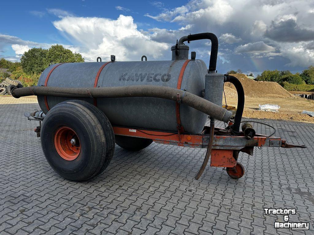Gülletankwagen / Güllefässer Kaweco 4200