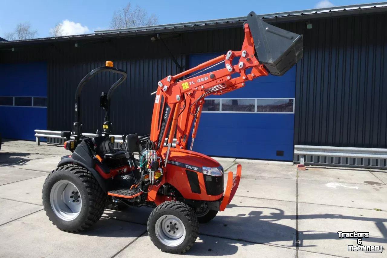 Schlepper / Traktor TAFE 6028H