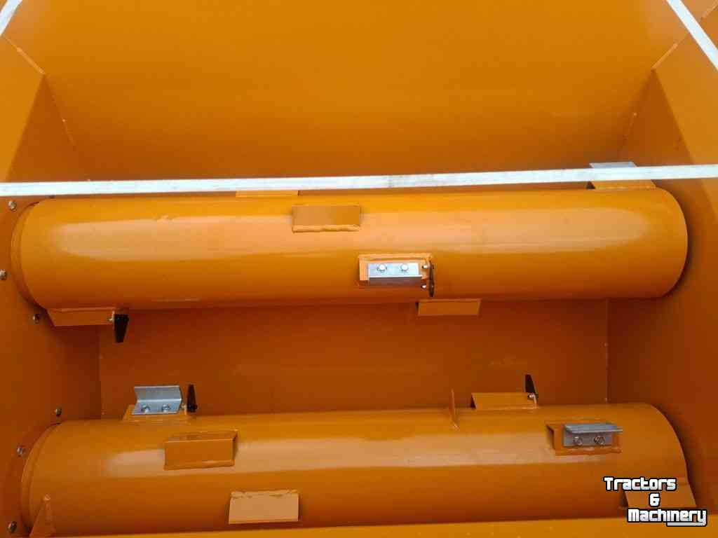 Sägemehl Streuer für Liegeboxen Flingk KSS 1015