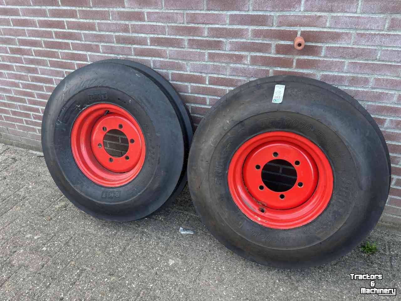 Schlepper / Traktor Fendt 100 en 300 seie