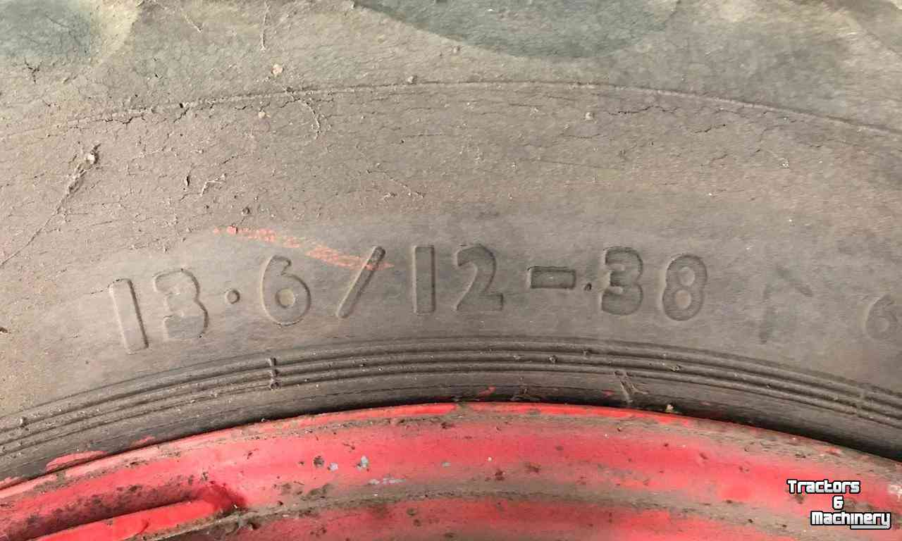 Räder, Reifen, Felgen & Distanzringe Dunlop Fieldmax 13.6/12-38 Dubbellucht