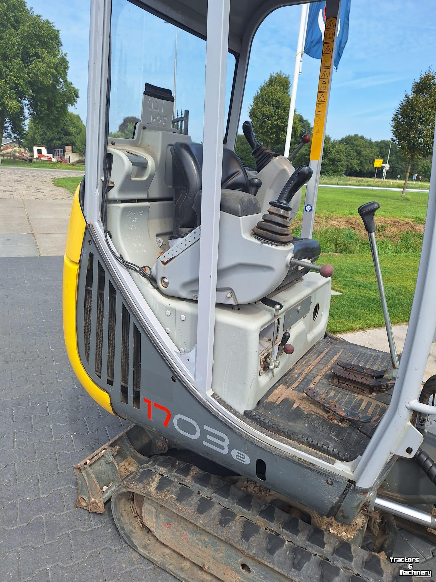 Minibagger Wacker Neuson Wacker Neuson kraan                                 1703