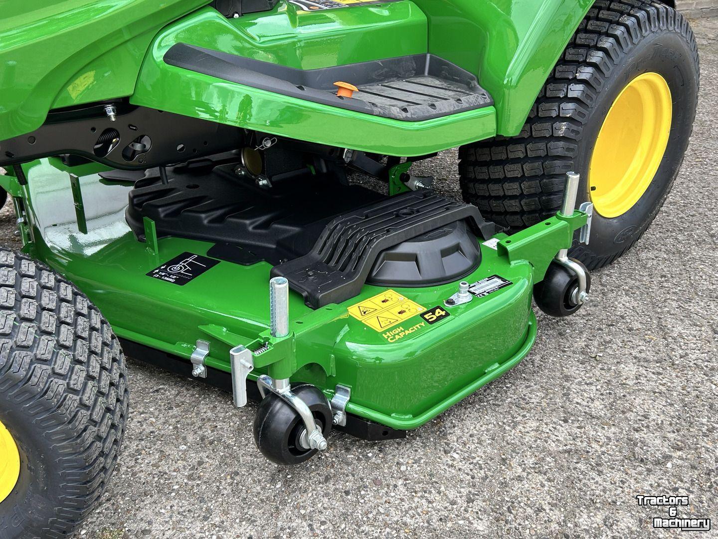 Aufsitzrasenmäher John Deere X940