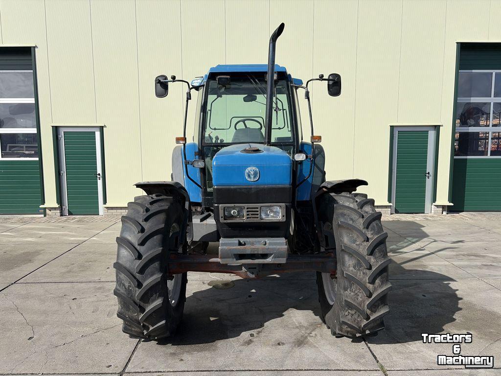 Schlepper / Traktor New Holland 8340 SLE
