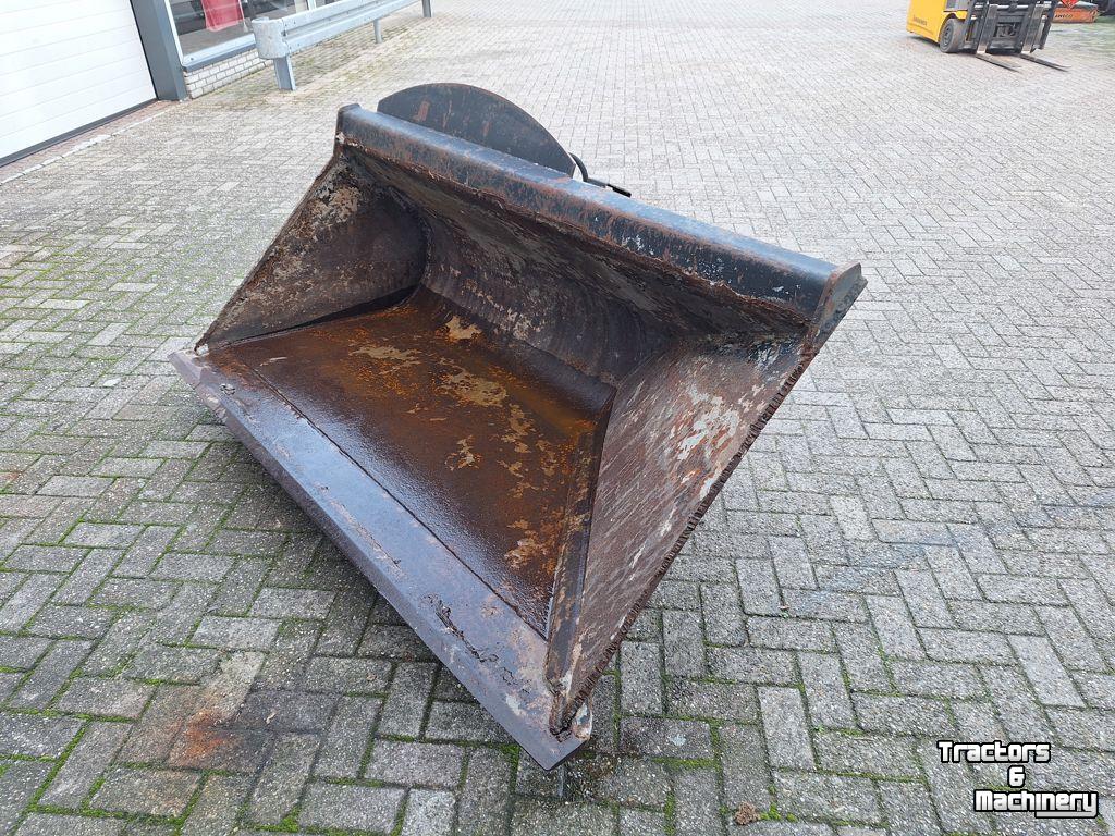 Schwenkbare Grabenräumlöffel Manitou ZIJKIEPBAK